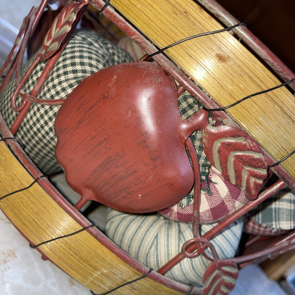 Wood And Metal Basket 🧺 of Homespun Fabric Apples Autumn‎ Fall